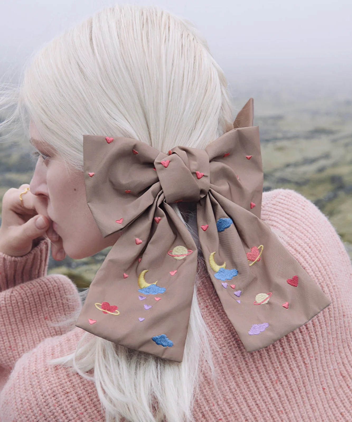 Galaxy Bow Beige - Image 2
